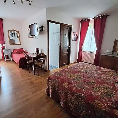 La Maison De Maria 3* Saint-Beauzire (Haute-Loire)